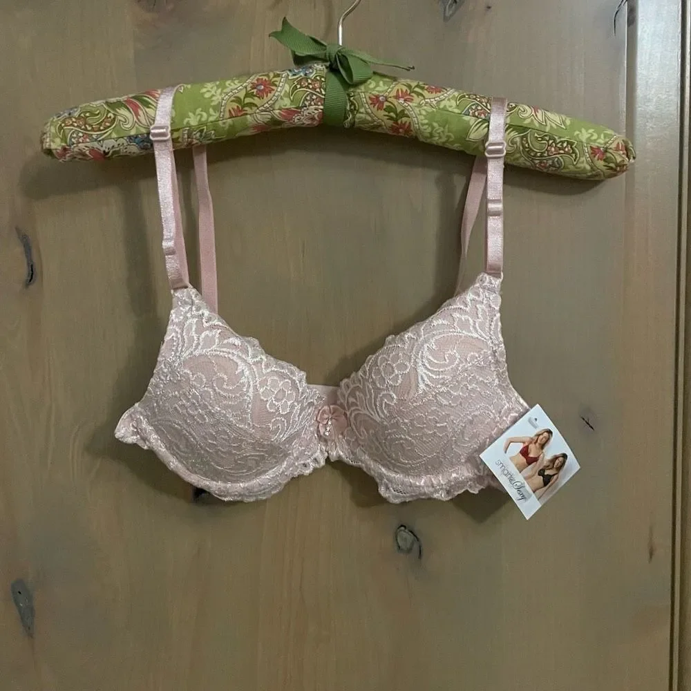 NWT Smart Sexy Women’s Lace Padded Bra 32B Lingerie - Picture 1 of 6